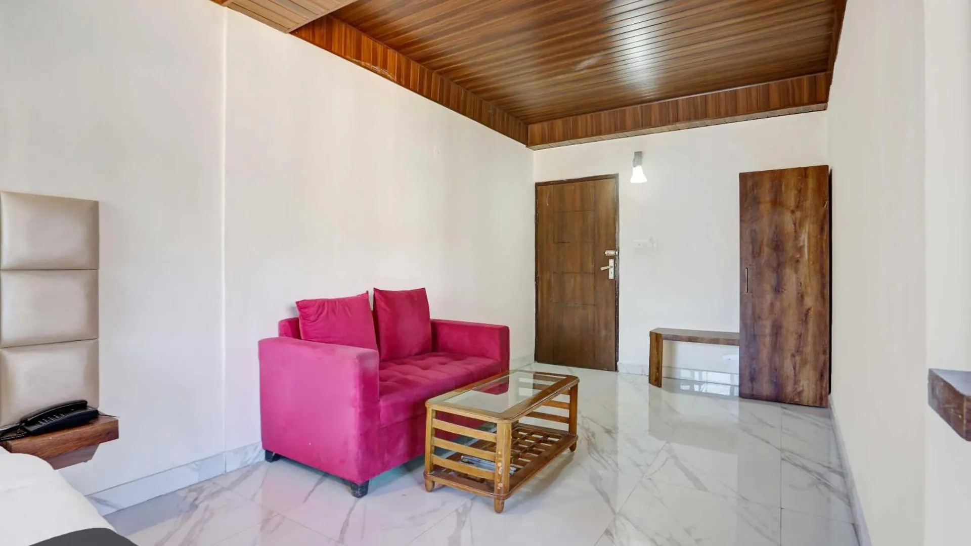 Townhouse Oak Kachighati Isbt Shimla Hotel